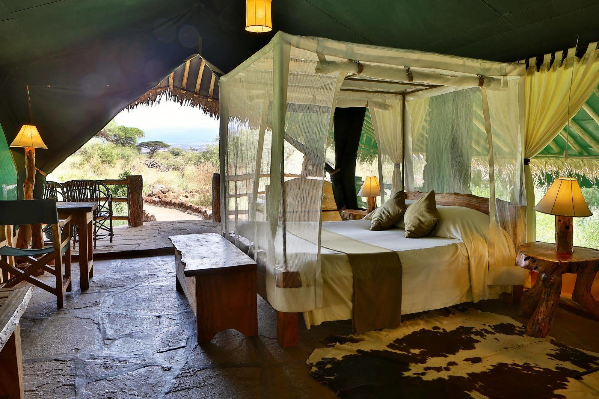 Kibo Safari Camp Villa Amboseli Exterior photo