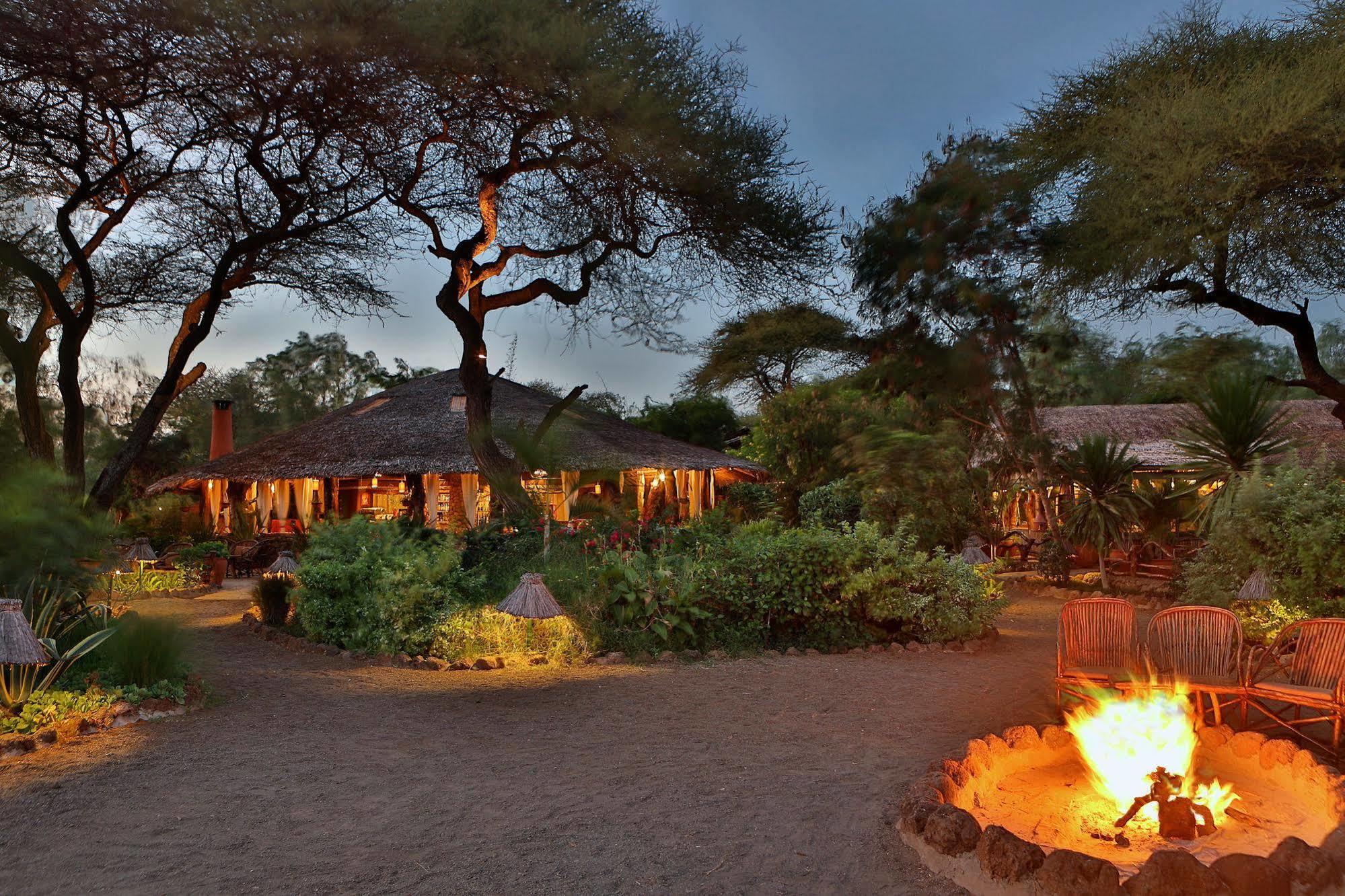 Kibo Safari Camp Villa Amboseli Exterior photo