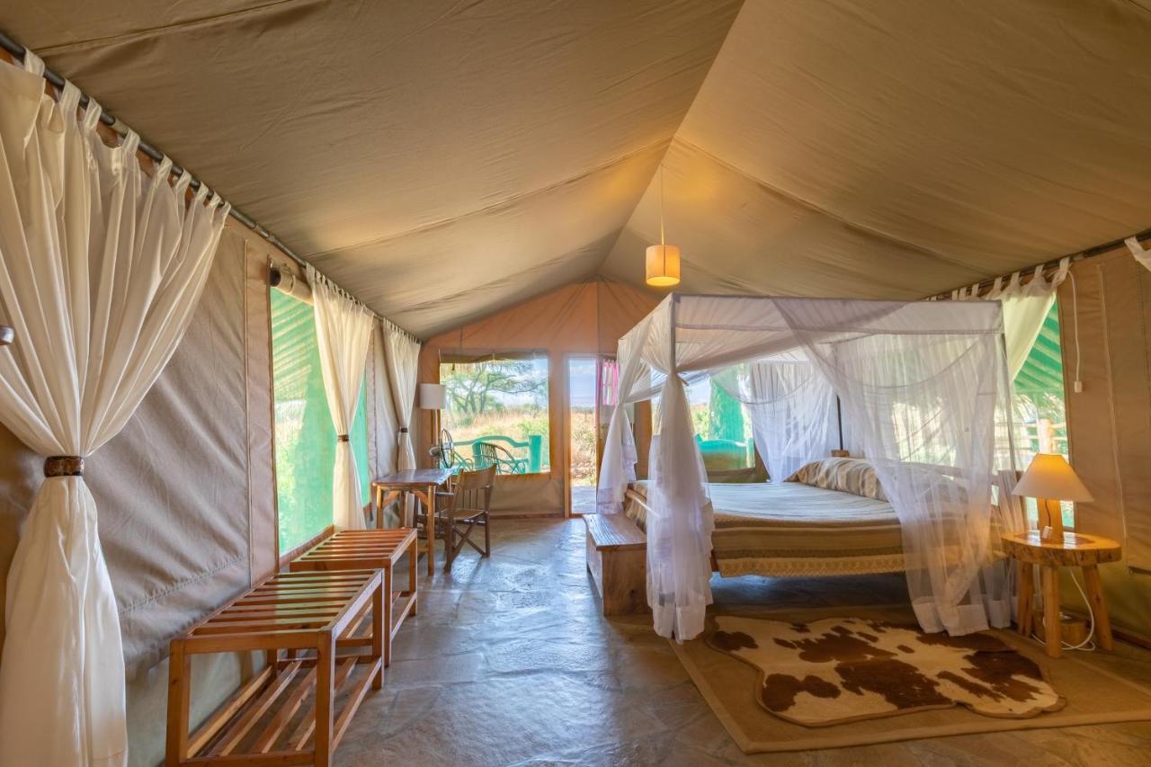 Kibo Safari Camp Villa Amboseli Exterior photo